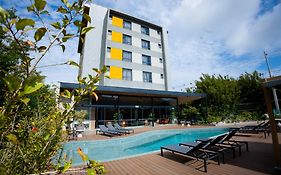 Liwe Hotels
